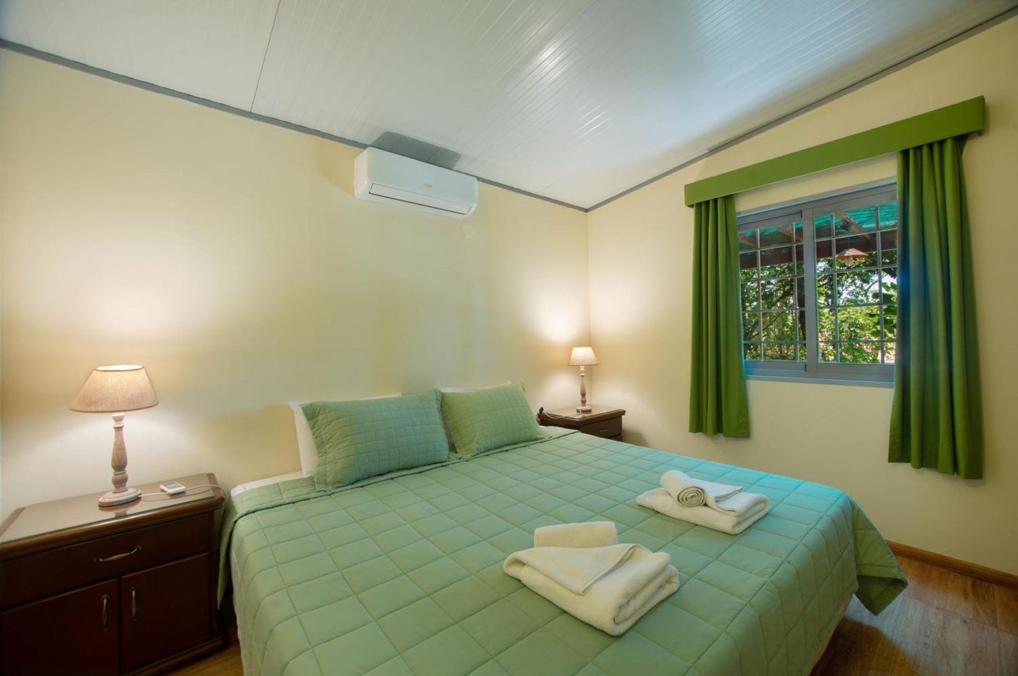 Vista Alegre Natural Resort - Bungalows Independencia Extérieur photo